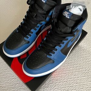 Nike Black and Blue Sneakers High-Top